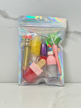 Load image into Gallery viewer, Princess Smooches