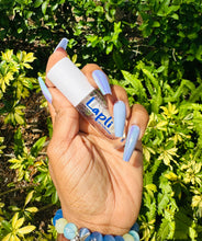 Load image into Gallery viewer, Essence- Clear Lip Gloss Ultra‑Nourishing Shine