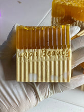 Load image into Gallery viewer, Skin