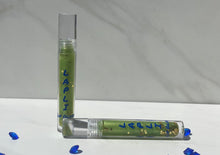 Load image into Gallery viewer, Glitter Gloss